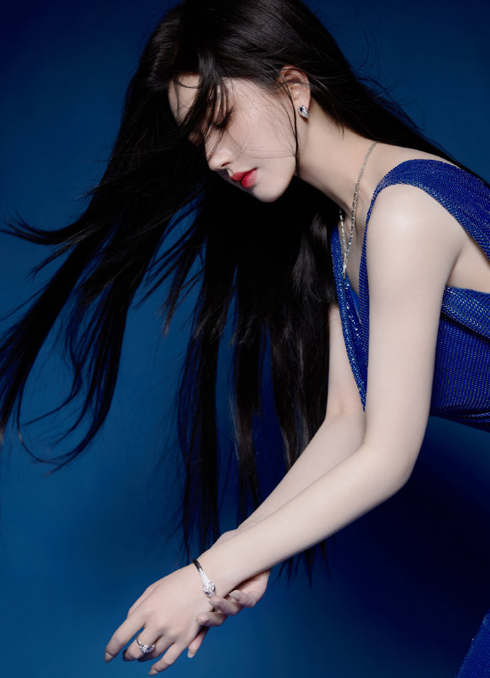 女网黄APP麻将胡了美(图1)